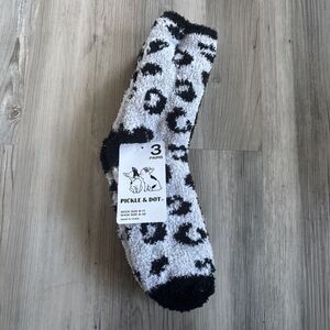 NWT Pickle & Dot Cozy Plush Fuzzy Warm  Socks Three Pairs Size Womens 9-11